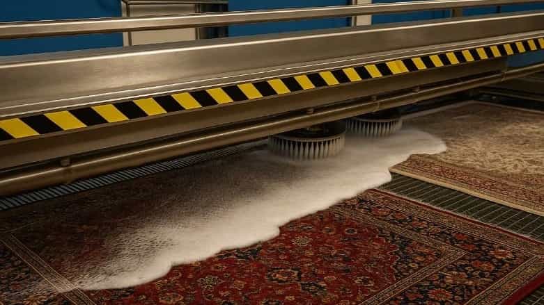 قالیشویی در بلوار فضیلت شیراز با مواد شوینده ایمن